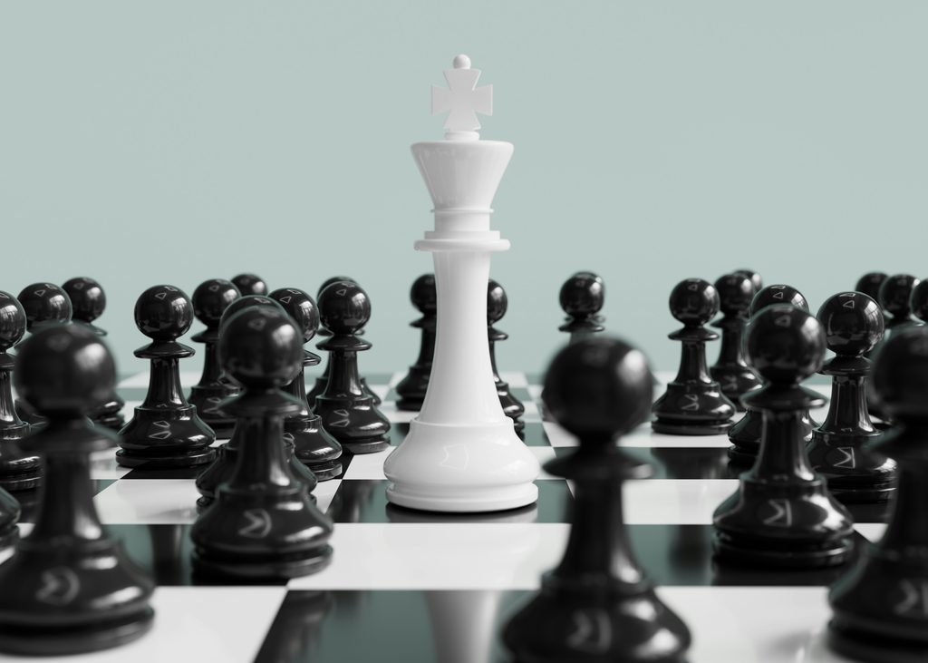 chess rules example — king surrounded by pawns